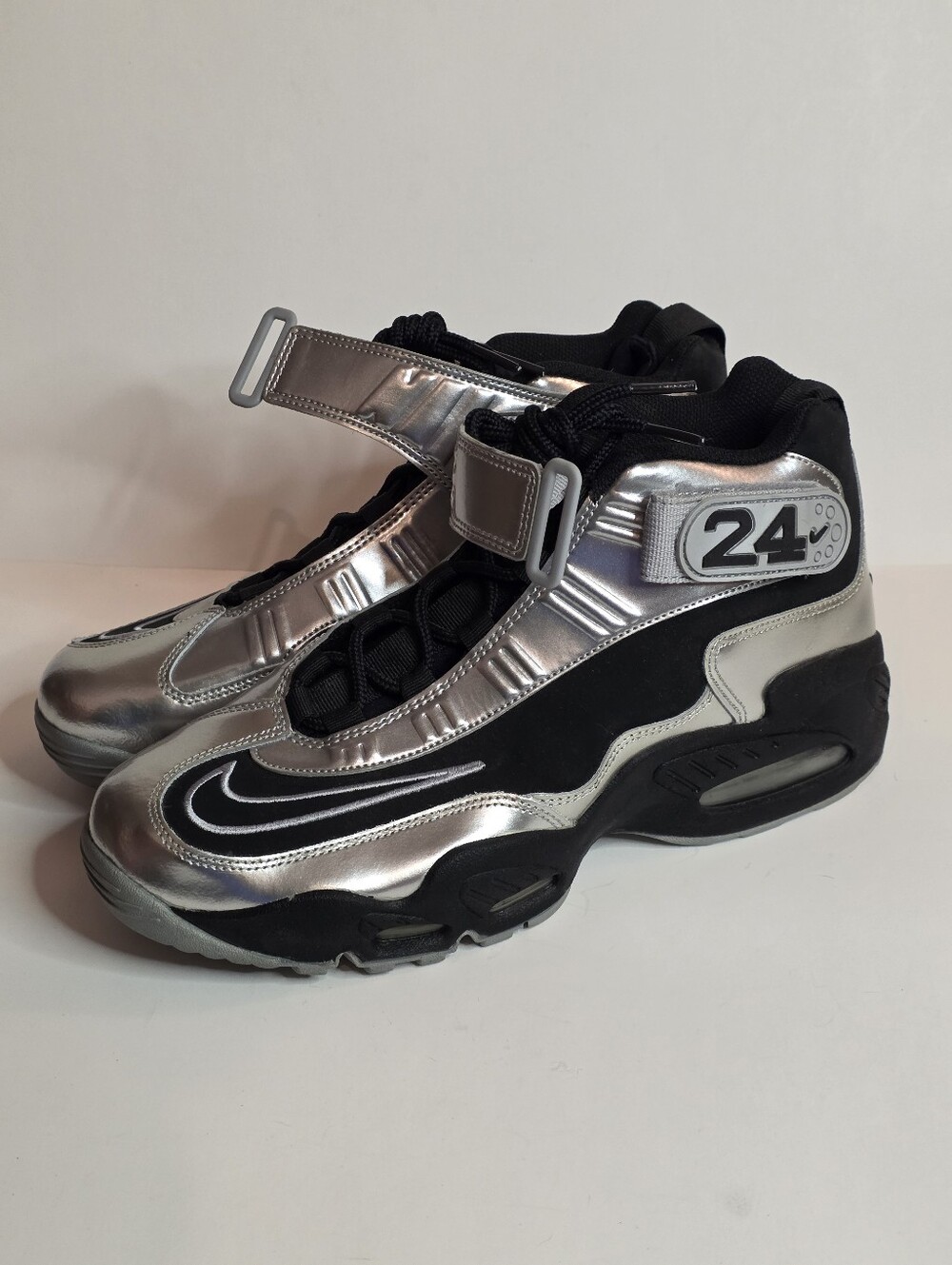 BNWOB Mens Nike Air Griffey Max 1 Metallic Silver Shoes US Sz 9 354912-011